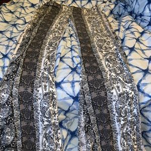 Long flared Cotten pants